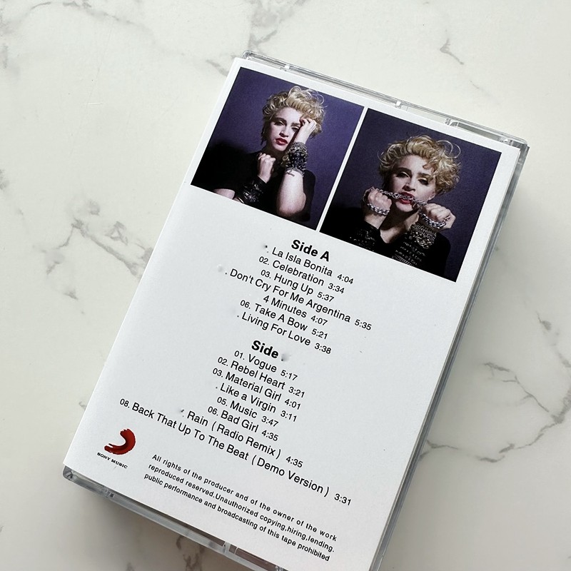 Cassette Pop Européenne et Amé - Audio Music To Lyrics avis et prix